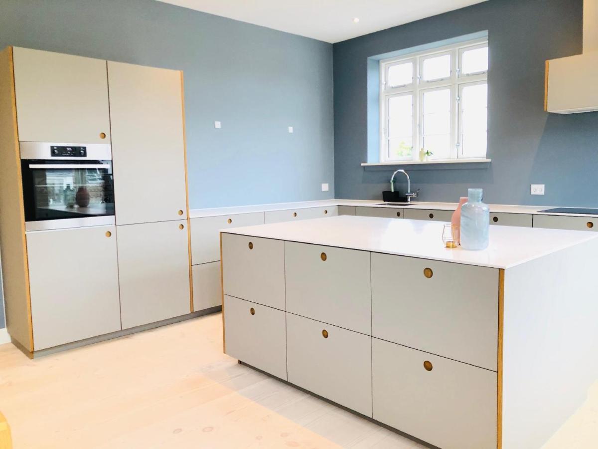 Aday - 4 Bedroom - Modern Living - *